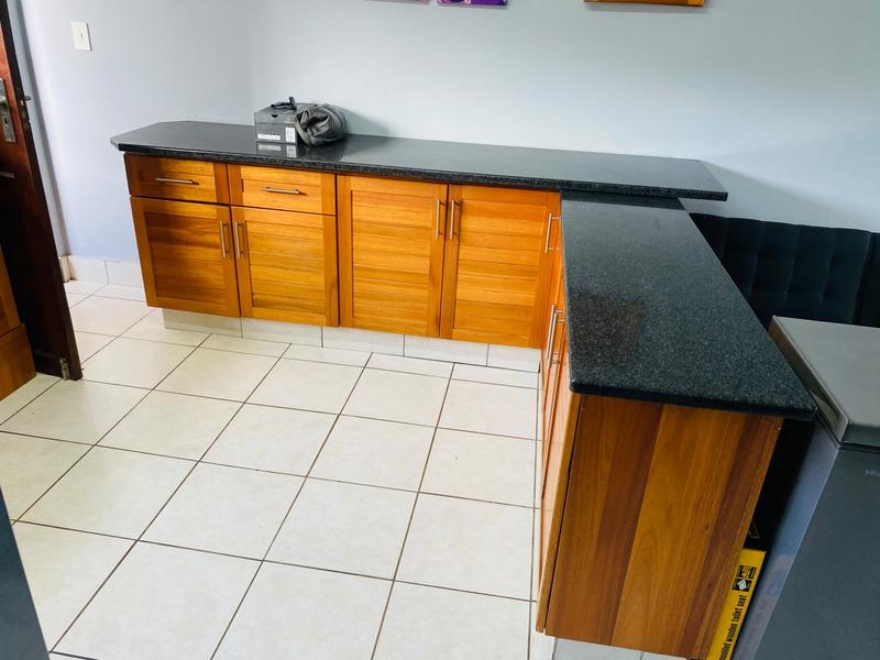 2 Bedroom Property for Sale in Margate KwaZulu-Natal