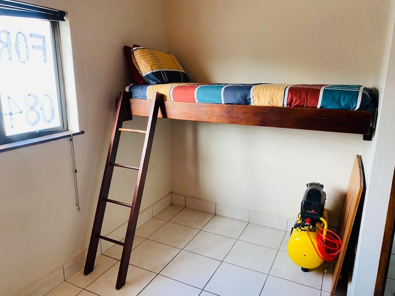 2 Bedroom Property for Sale in Margate KwaZulu-Natal
