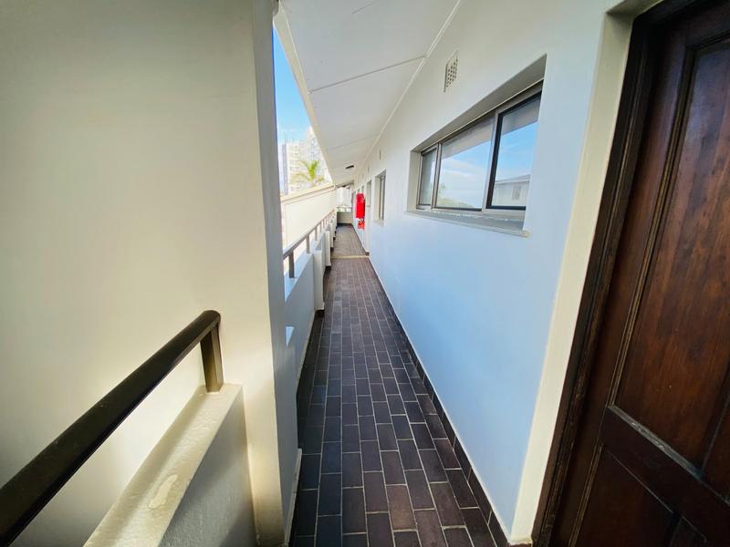 2 Bedroom Property for Sale in Margate KwaZulu-Natal