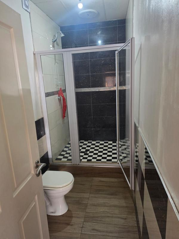 2 Bedroom Property for Sale in Kenville KwaZulu-Natal