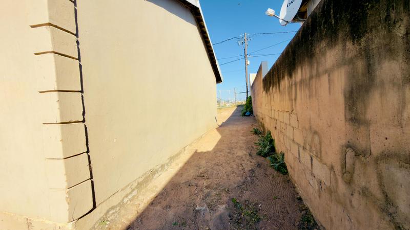 2 Bedroom Property for Sale in Inanda KwaZulu-Natal