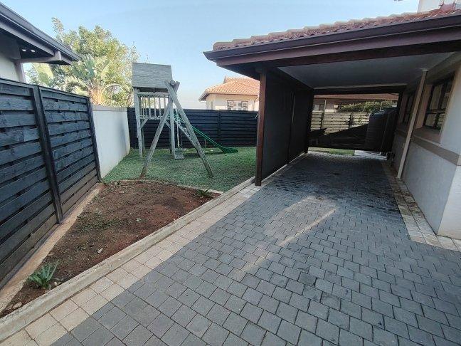 3 Bedroom Property for Sale in Izinga KwaZulu-Natal