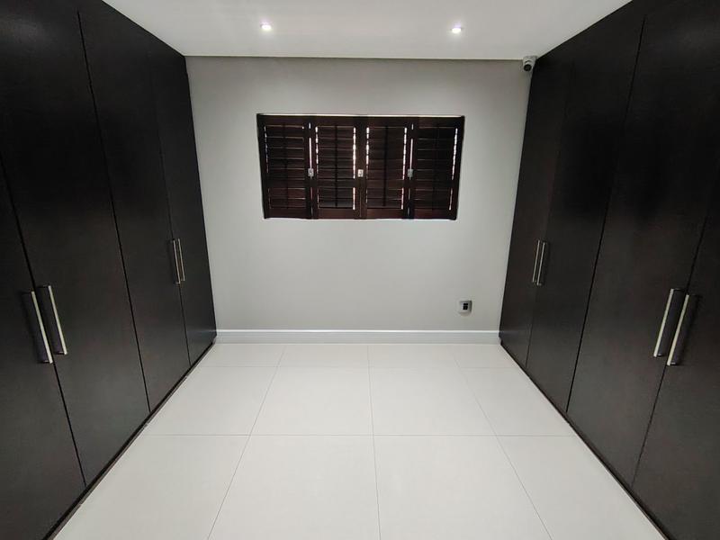 3 Bedroom Property for Sale in Izinga KwaZulu-Natal