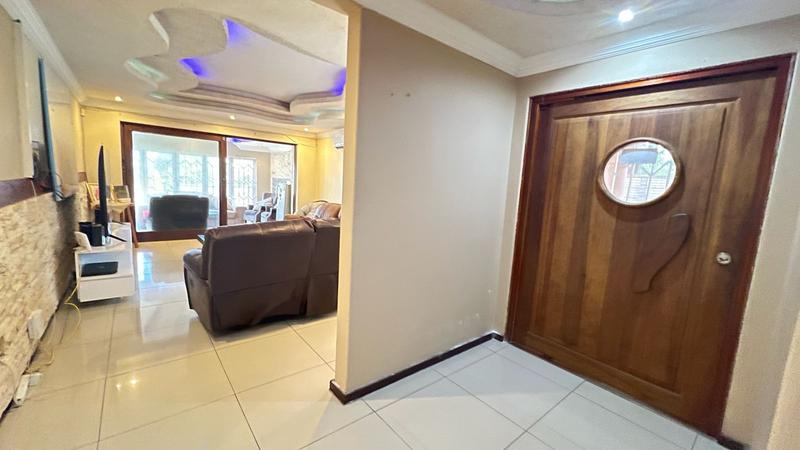 To Let 3 Bedroom Property for Rent in Farningham Ridge KwaZulu-Natal