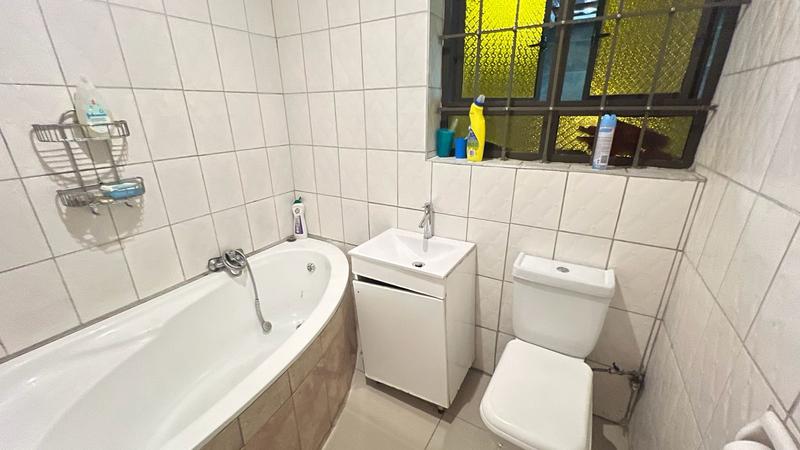 To Let 3 Bedroom Property for Rent in Farningham Ridge KwaZulu-Natal