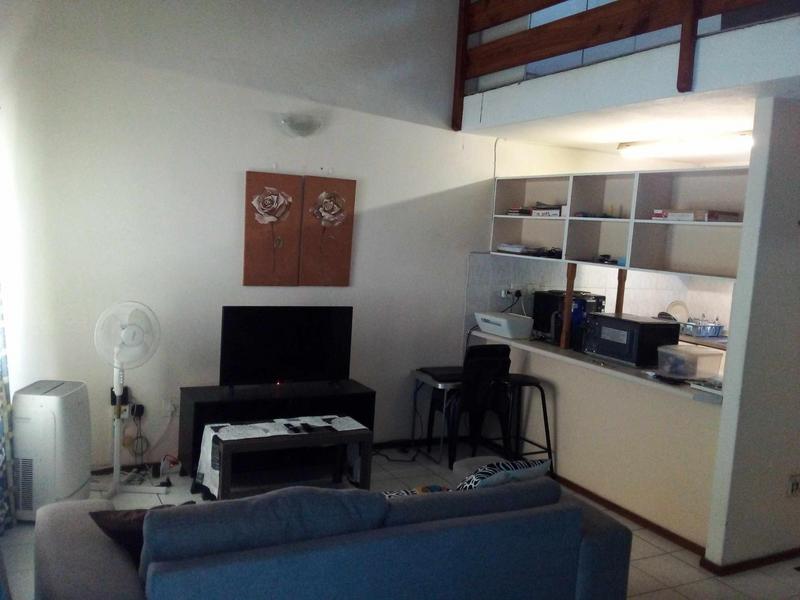 To Let 1 Bedroom Property for Rent in Meer En See KwaZulu-Natal