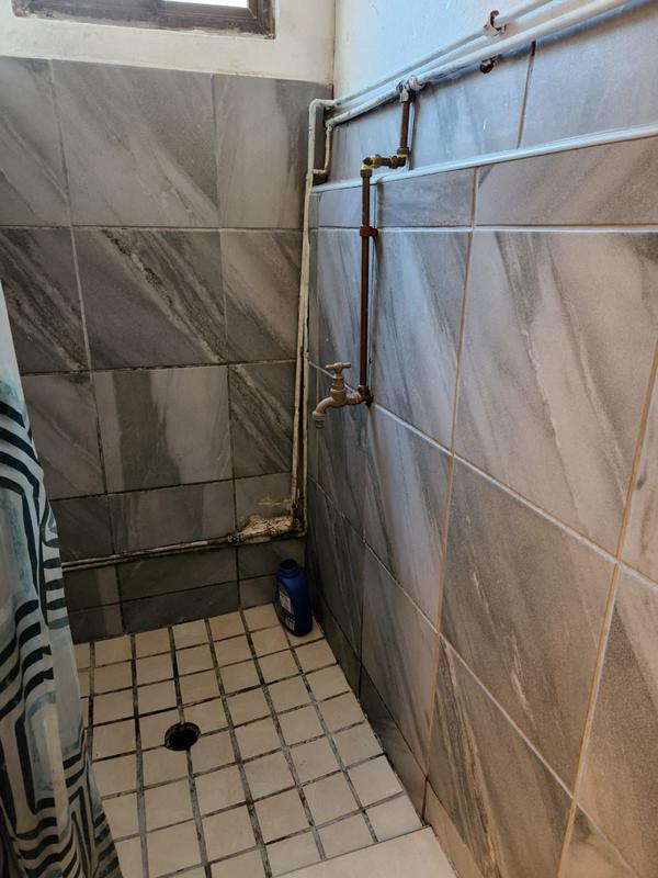 To Let 1 Bedroom Property for Rent in Pinetown KwaZulu-Natal