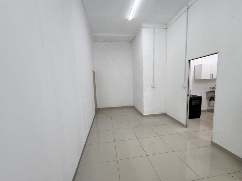 To Let 1 Bedroom Property for Rent in Pinetown KwaZulu-Natal