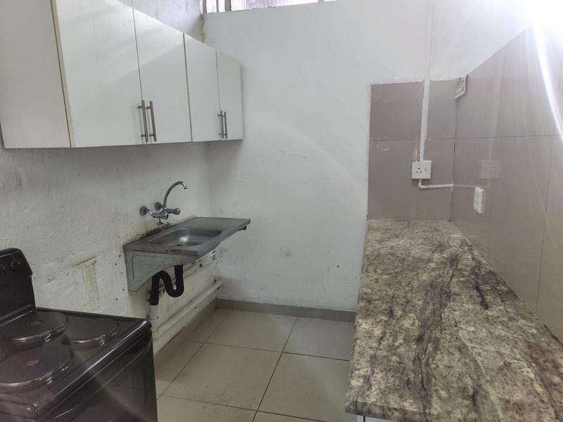 To Let 1 Bedroom Property for Rent in Pinetown KwaZulu-Natal