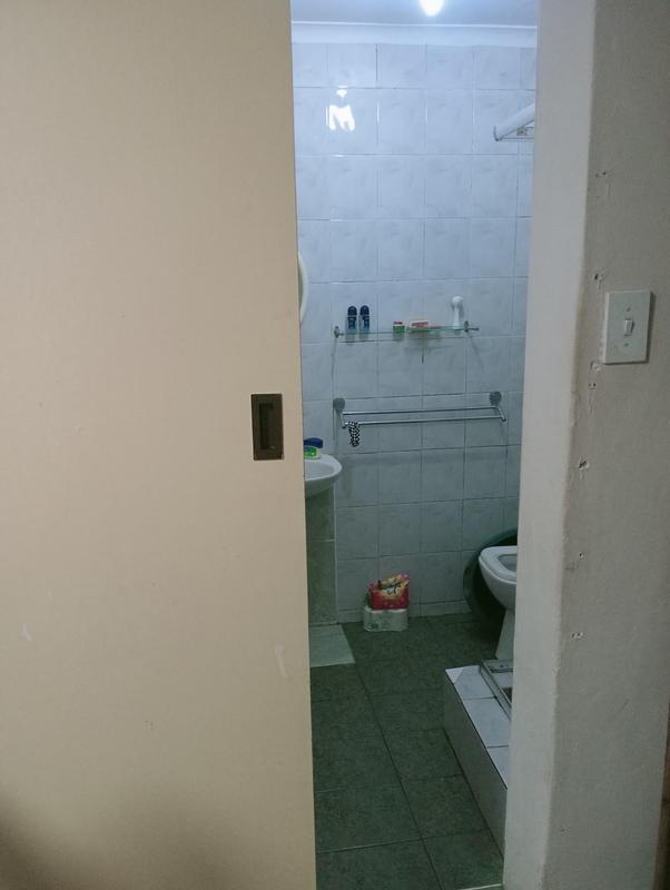 To Let 1 Bedroom Property for Rent in Pinetown KwaZulu-Natal