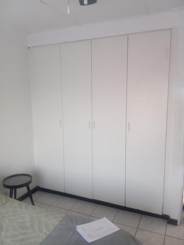 1 Bedroom Property for Sale in Carrington Heights KwaZulu-Natal