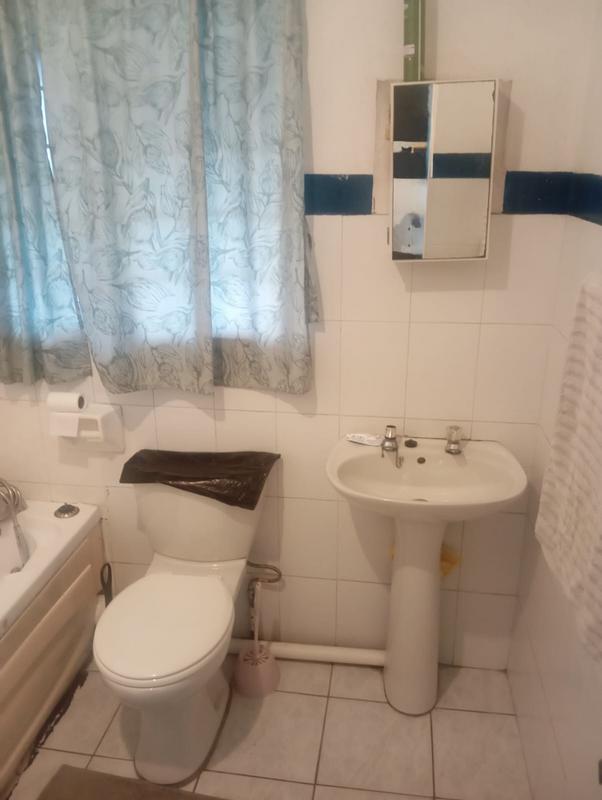 1 Bedroom Property for Sale in Carrington Heights KwaZulu-Natal