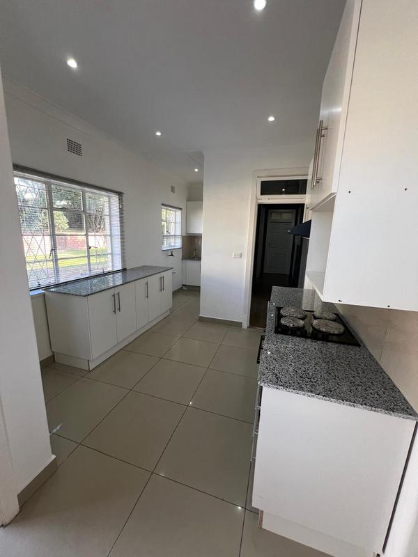 To Let 3 Bedroom Property for Rent in Glen Park KwaZulu-Natal