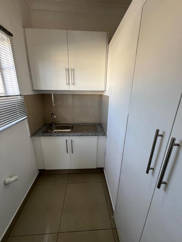 To Let 3 Bedroom Property for Rent in Glen Park KwaZulu-Natal