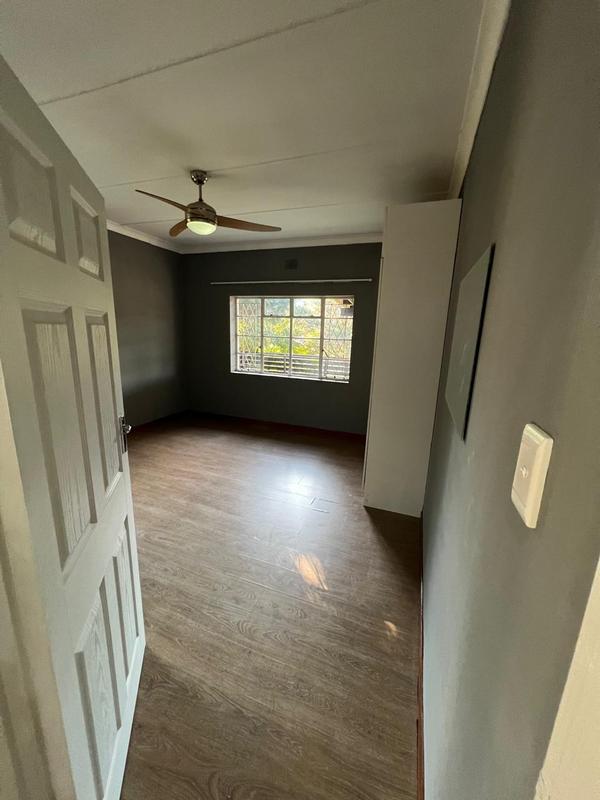 To Let 3 Bedroom Property for Rent in Glen Park KwaZulu-Natal