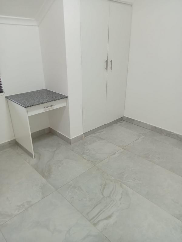 To Let 3 Bedroom Property for Rent in Umbilo KwaZulu-Natal