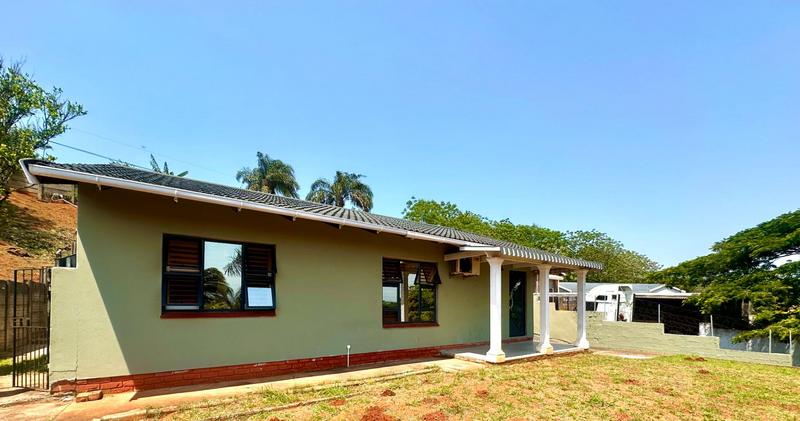To Let 2 Bedroom Property for Rent in Montclair KwaZulu-Natal