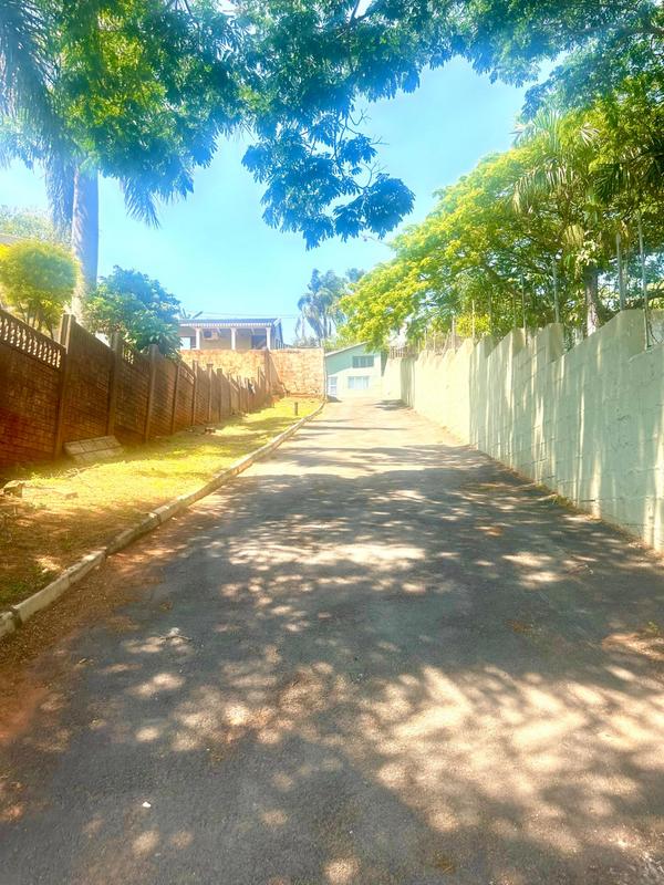 To Let 2 Bedroom Property for Rent in Montclair KwaZulu-Natal