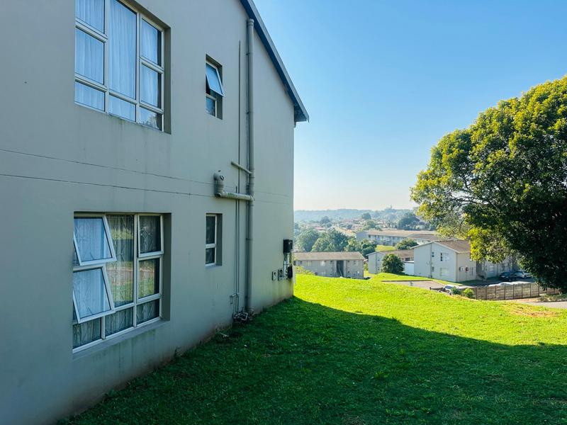 1 Bedroom Property for Sale in Woodhaven KwaZulu-Natal