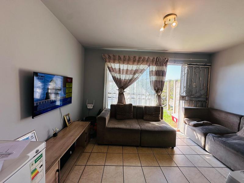 1 Bedroom Property for Sale in Woodhaven KwaZulu-Natal