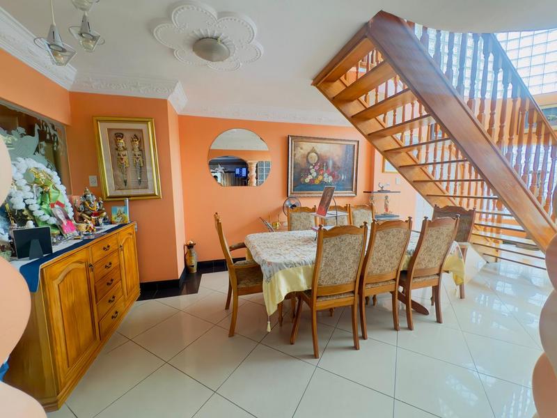 5 Bedroom Property for Sale in Queensburgh KwaZulu-Natal