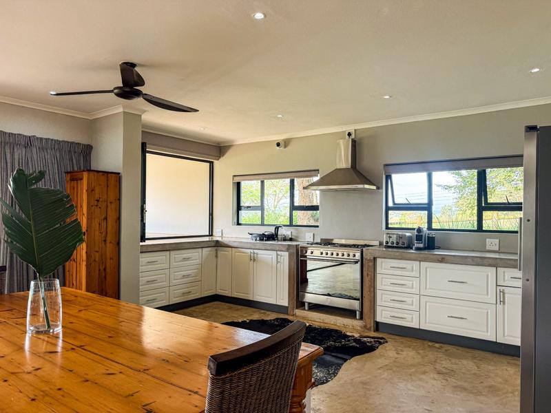 5 Bedroom Property for Sale in Albert Falls KwaZulu-Natal