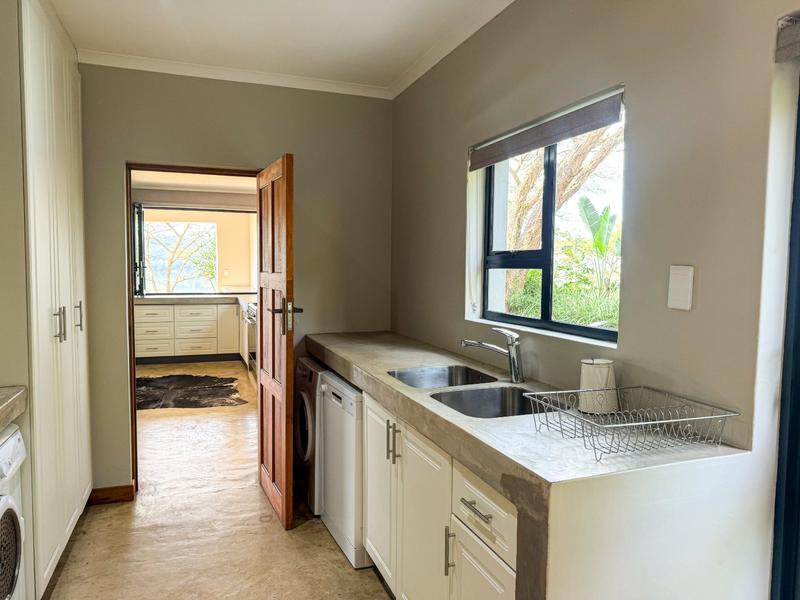 5 Bedroom Property for Sale in Albert Falls KwaZulu-Natal