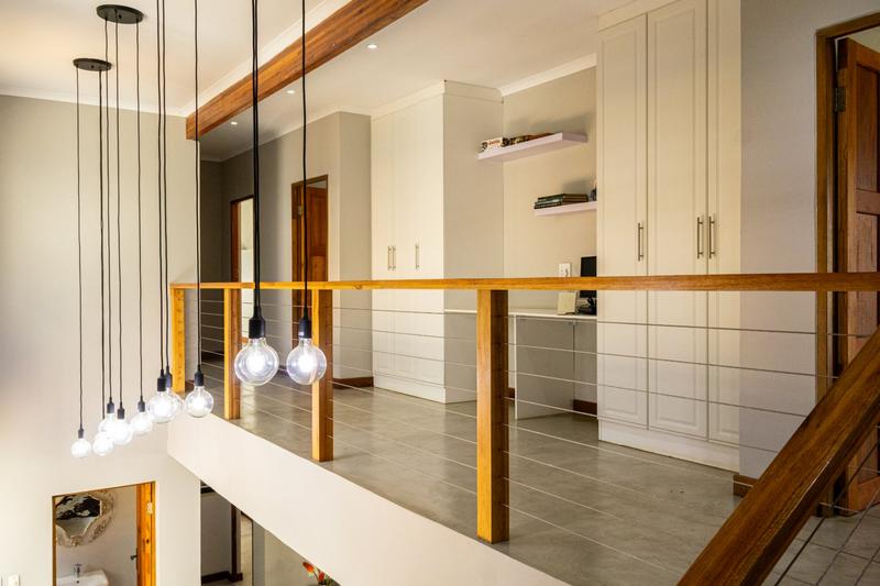 5 Bedroom Property for Sale in Albert Falls KwaZulu-Natal