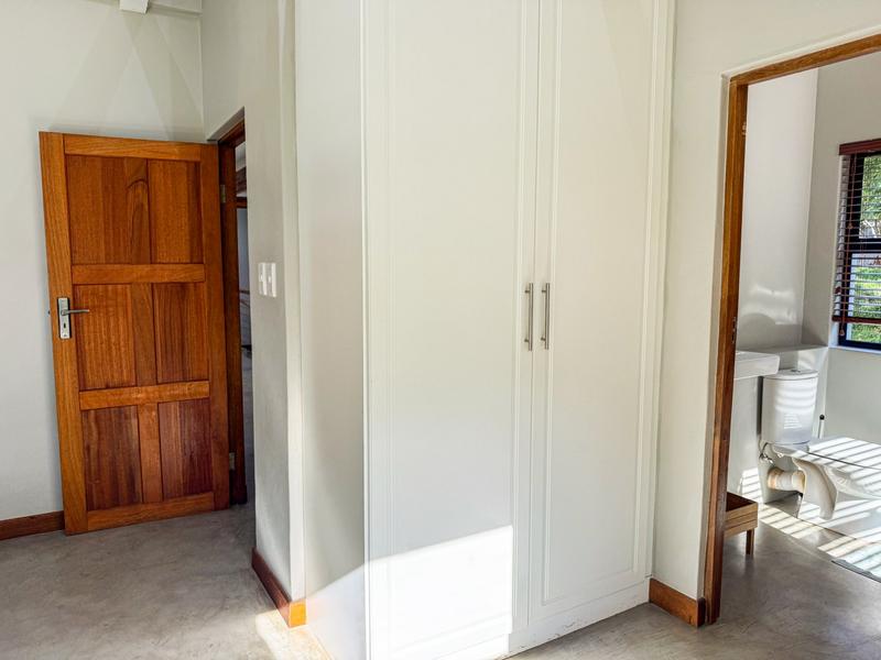 5 Bedroom Property for Sale in Albert Falls KwaZulu-Natal