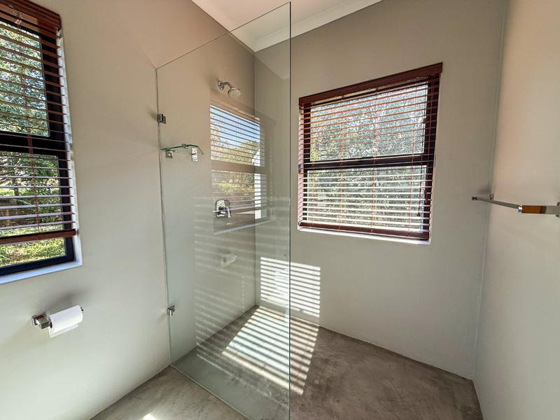 5 Bedroom Property for Sale in Albert Falls KwaZulu-Natal