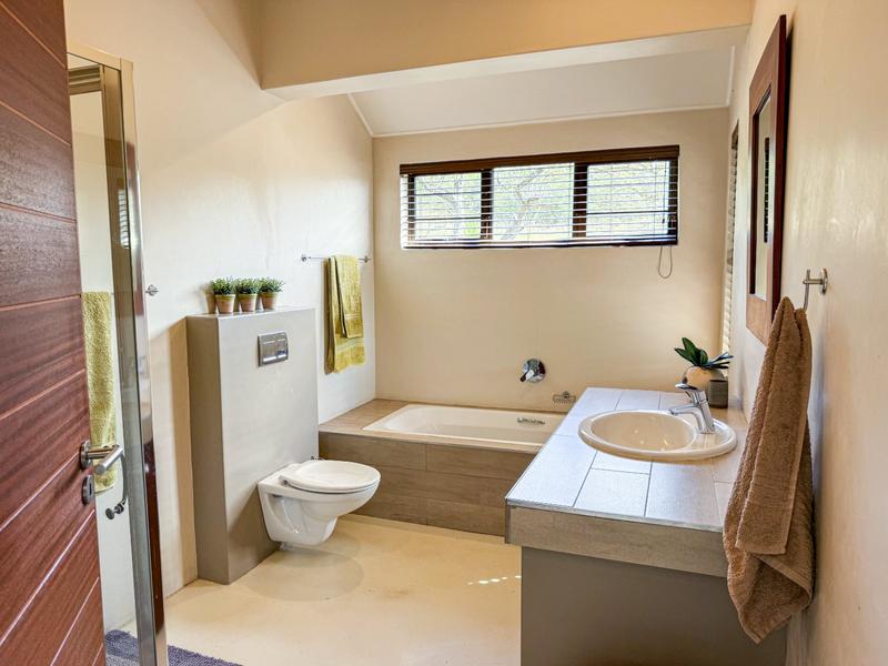 6 Bedroom Property for Sale in Albert Falls KwaZulu-Natal