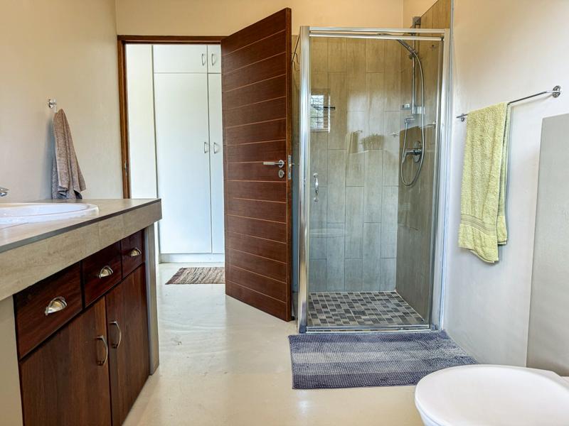 6 Bedroom Property for Sale in Albert Falls KwaZulu-Natal