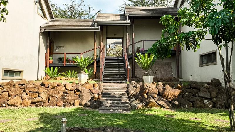6 Bedroom Property for Sale in Albert Falls KwaZulu-Natal