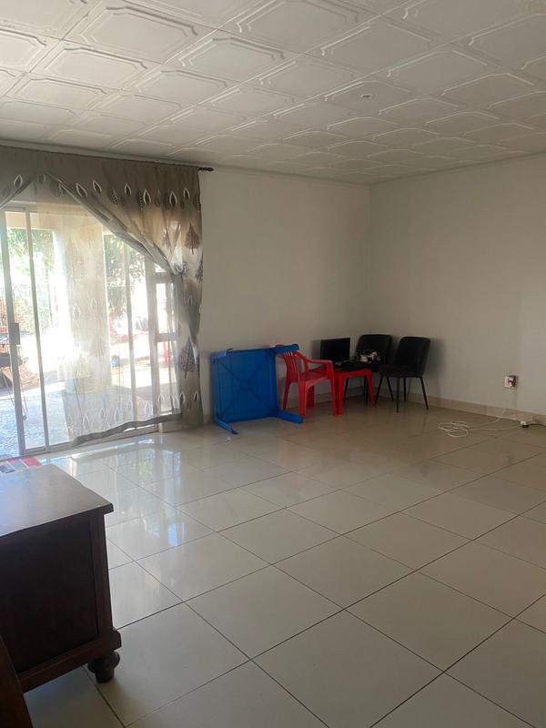 To Let 3 Bedroom Property for Rent in Bluff KwaZulu-Natal