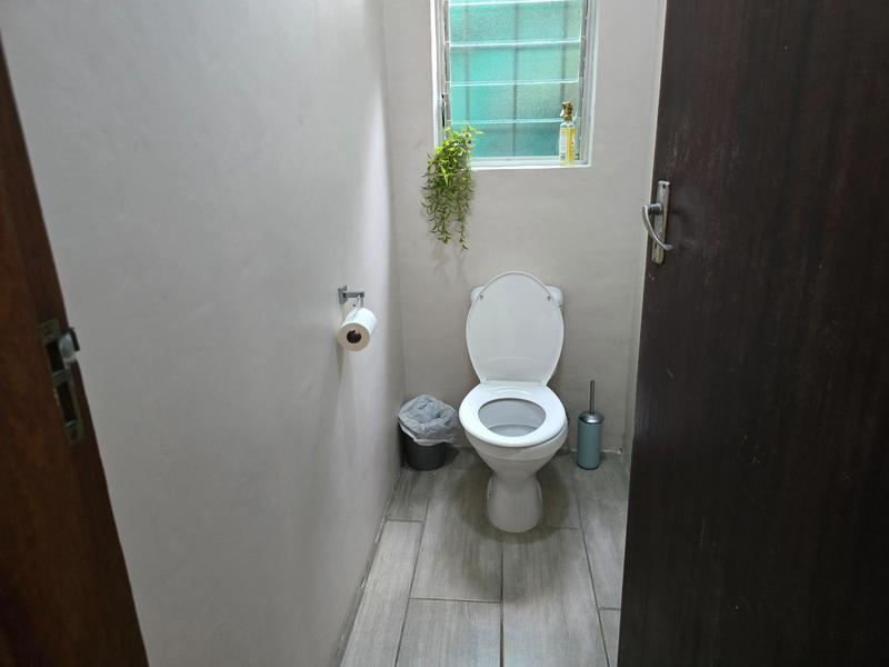 4 Bedroom Property for Sale in Scottburgh South KwaZulu-Natal