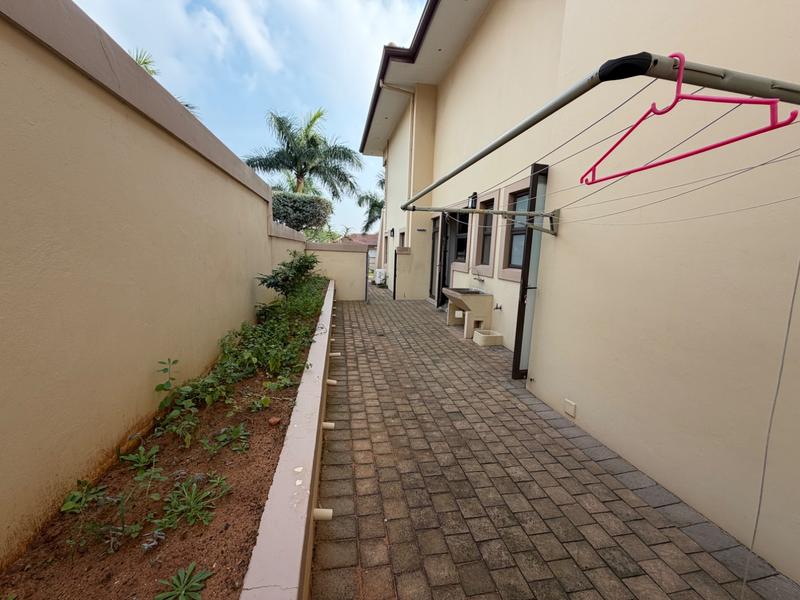 4 Bedroom Property for Sale in Izinga KwaZulu-Natal