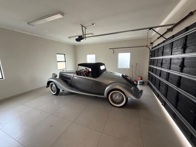4 Bedroom Property for Sale in Izinga KwaZulu-Natal