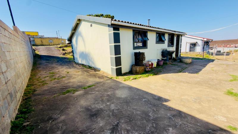 2 Bedroom Property for Sale in Ntuzuma KwaZulu-Natal