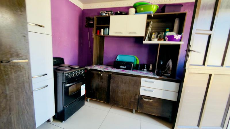 2 Bedroom Property for Sale in Ntuzuma KwaZulu-Natal
