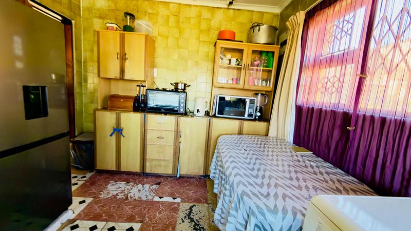 2 Bedroom Property for Sale in Ntuzuma KwaZulu-Natal