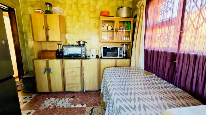 2 Bedroom Property for Sale in Ntuzuma KwaZulu-Natal