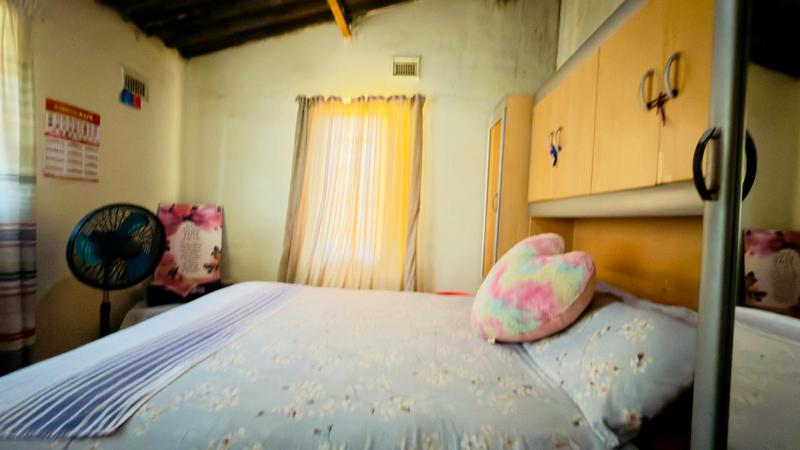2 Bedroom Property for Sale in Ntuzuma KwaZulu-Natal