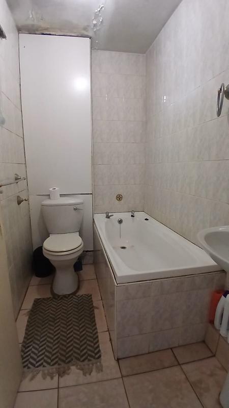 2 Bedroom Property for Sale in Montclair KwaZulu-Natal