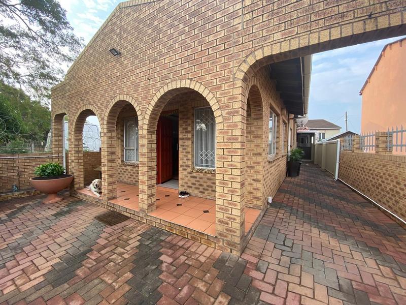 2 Bedroom Property for Sale in Caneside KwaZulu-Natal