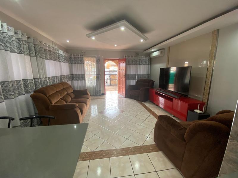 2 Bedroom Property for Sale in Caneside KwaZulu-Natal