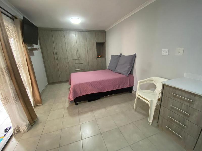 2 Bedroom Property for Sale in Caneside KwaZulu-Natal