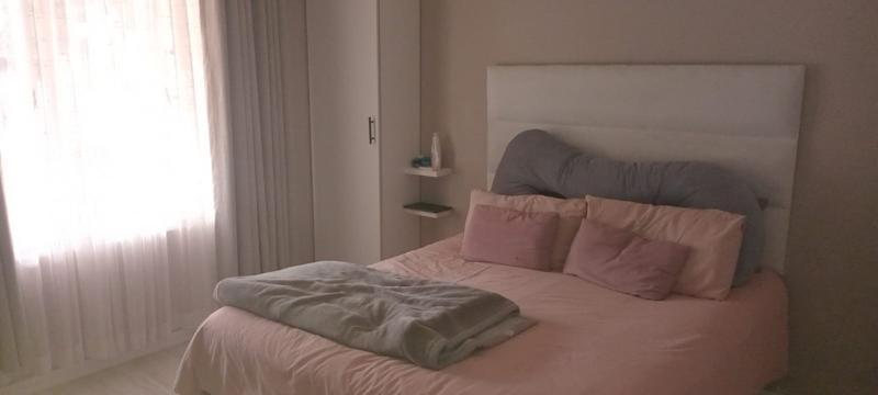 2 Bedroom Property for Sale in Sherwood KwaZulu-Natal