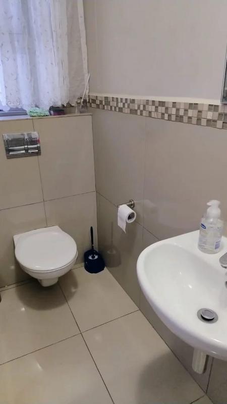 To Let 1 Bedroom Property for Rent in Umhlanga Ridge KwaZulu-Natal