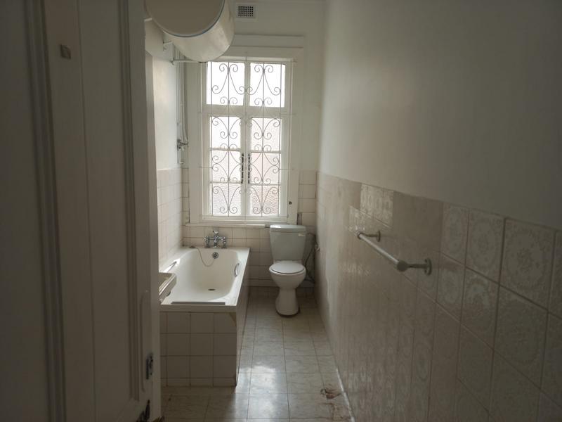 To Let Commercial Property for Rent in Glenwood KwaZulu-Natal