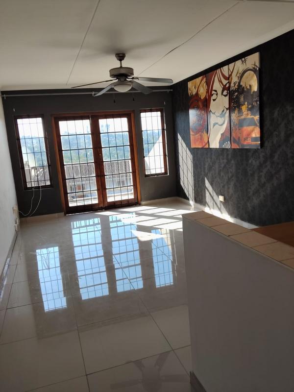 1 Bedroom Property for Sale in Pinetown KwaZulu-Natal